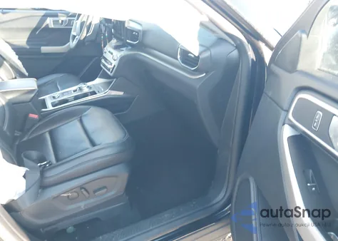 2020 Ford Explorer Xlt z USA, uszkodzony, nr VIN 1FMSK8DH6LGC58189